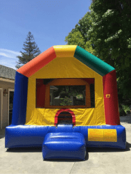 (Large) Classic Bounce House: B-012